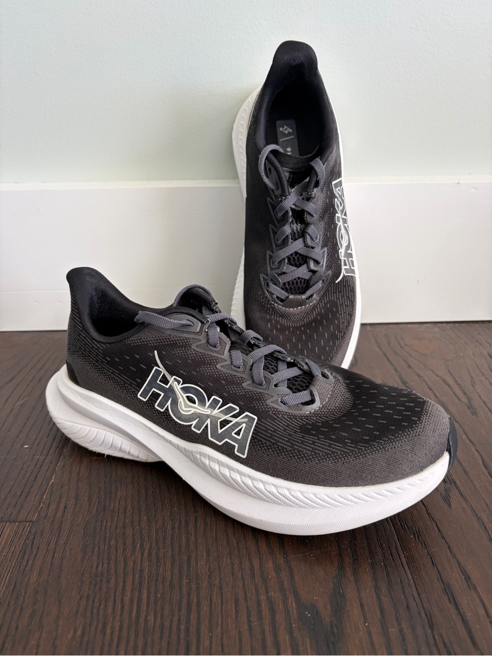 Hoka Women’s Mach 6 Running Shoes